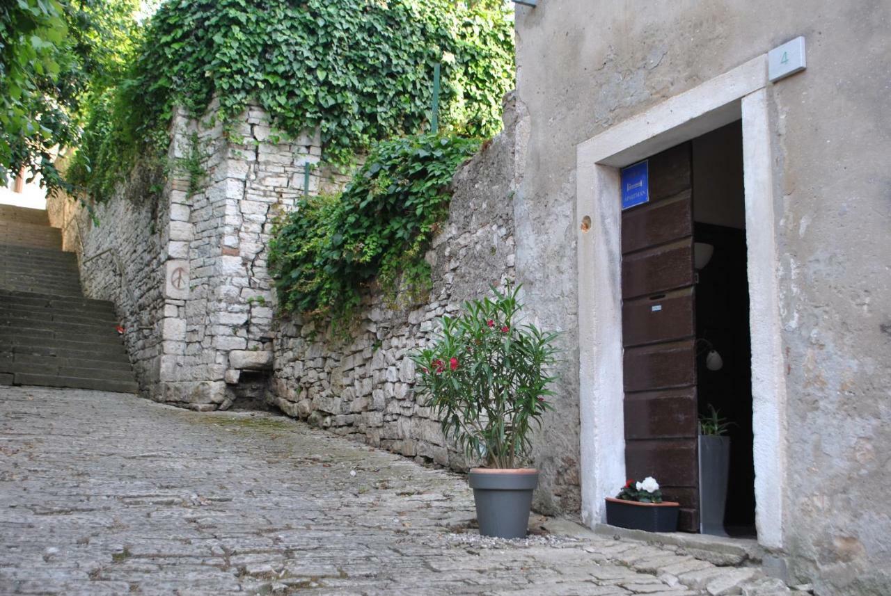 Old Town Uspon Apartment Pula Exterior photo